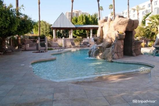 Midtown Garden Hotel Phoenix Ngoại thất bức ảnh