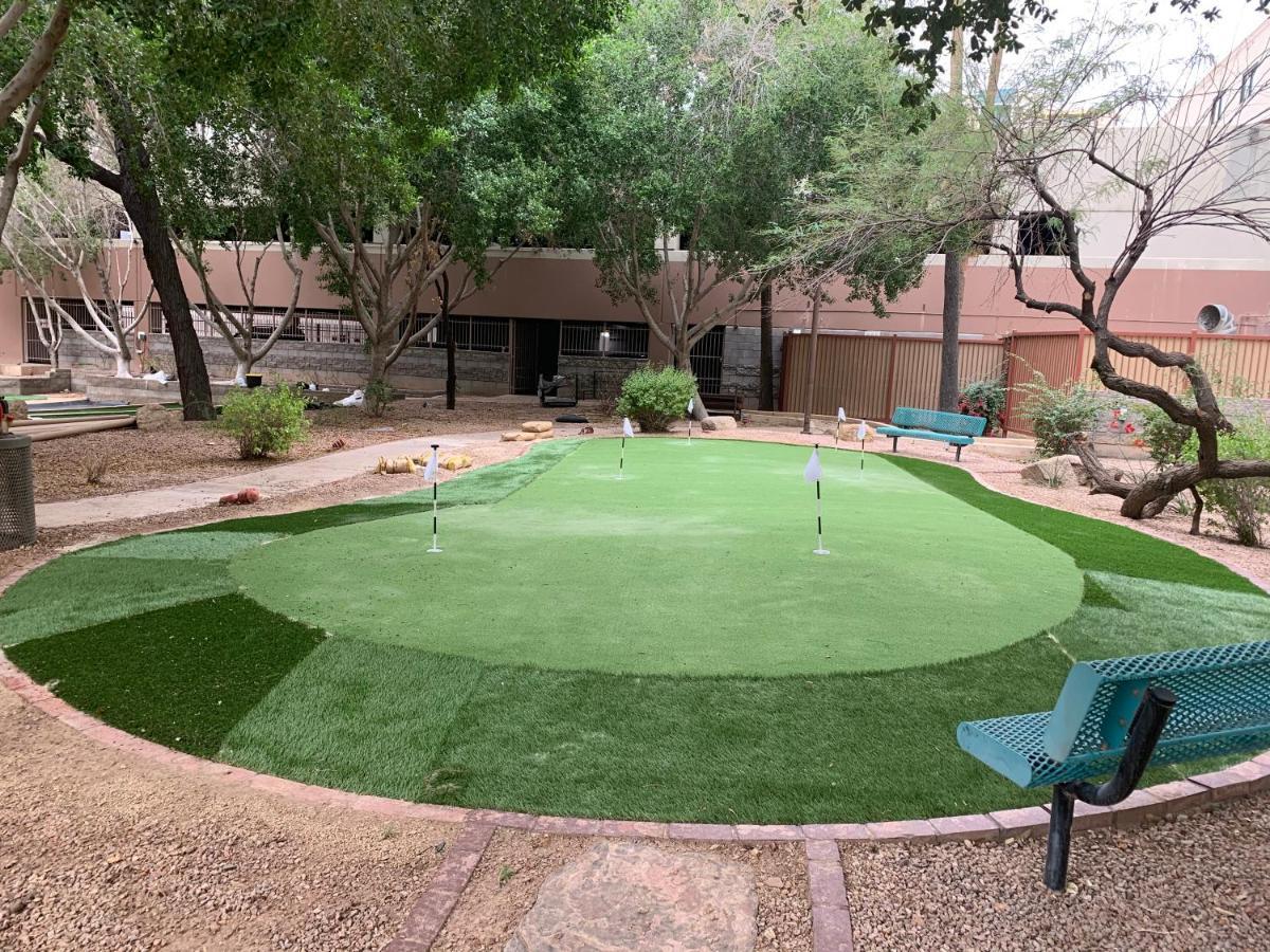 Midtown Garden Hotel Phoenix Ngoại thất bức ảnh
